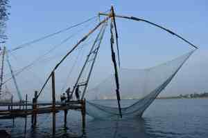 chinese-fishing-nets-3992471_1920 bâteau de pêche